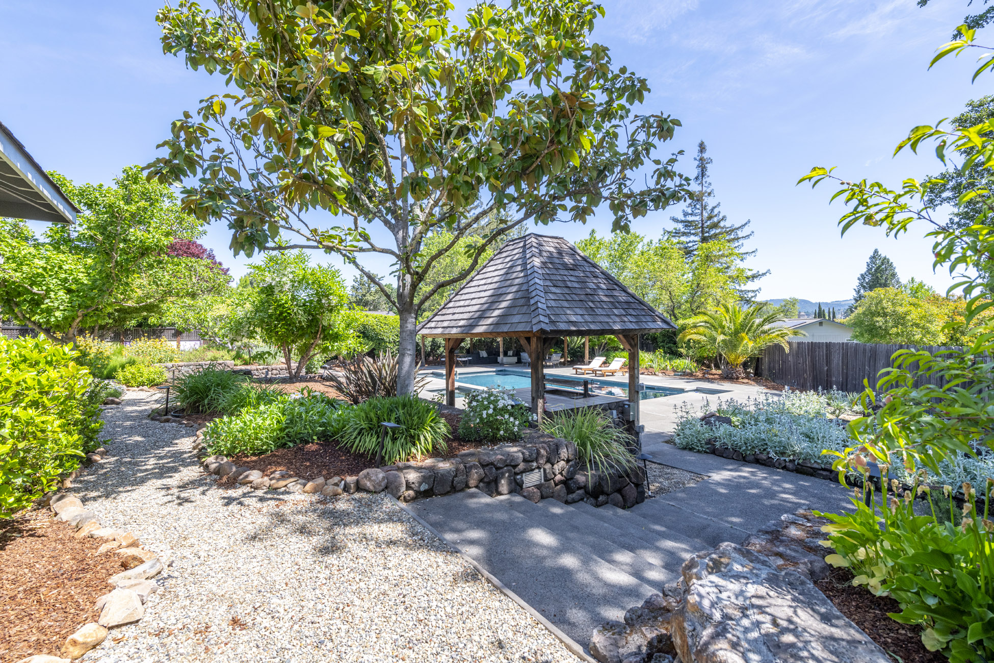 2501 Pinot Way